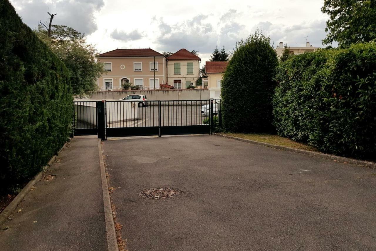 Appartement Centre Ville Proche Paris Disney Vincennes Transports Joinville-le-Pont Exteriör bild